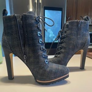 Never worn cute booties!!!
